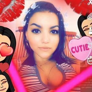 Meet your Posher, Claudia